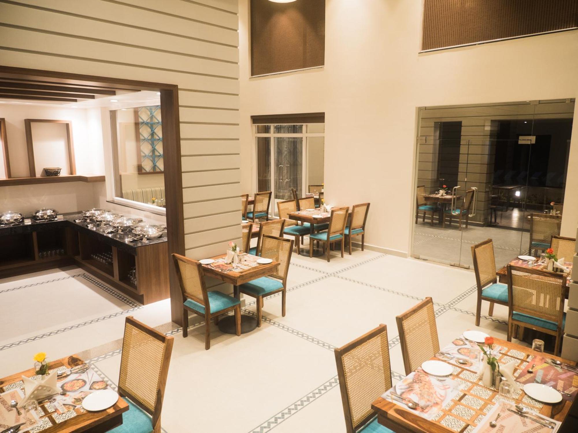 Misty Ocean - A Bergamont Group Of Hotel Kuilapalayam Ngoại thất bức ảnh