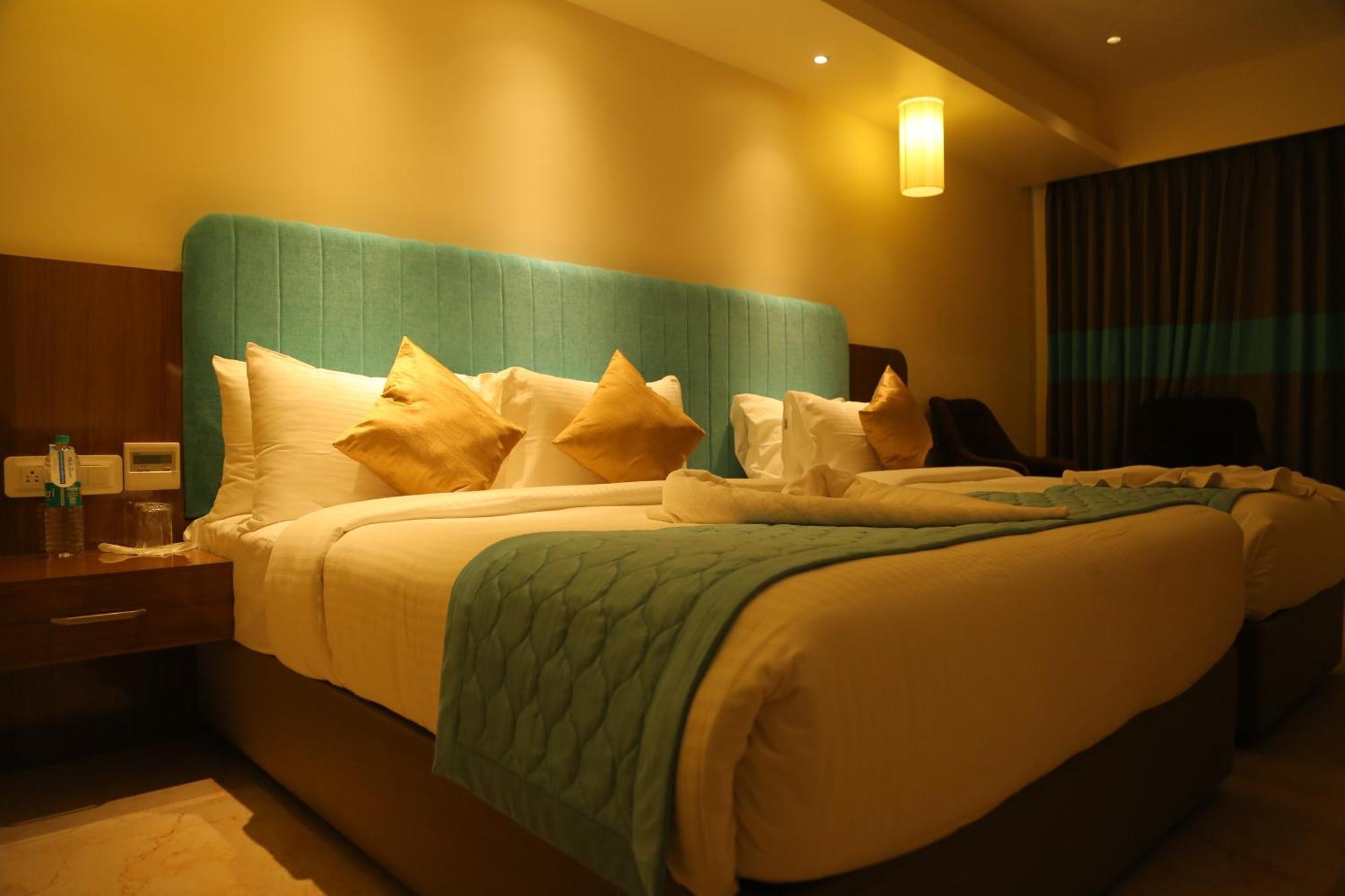 Misty Ocean - A Bergamont Group Of Hotel Kuilapalayam Ngoại thất bức ảnh