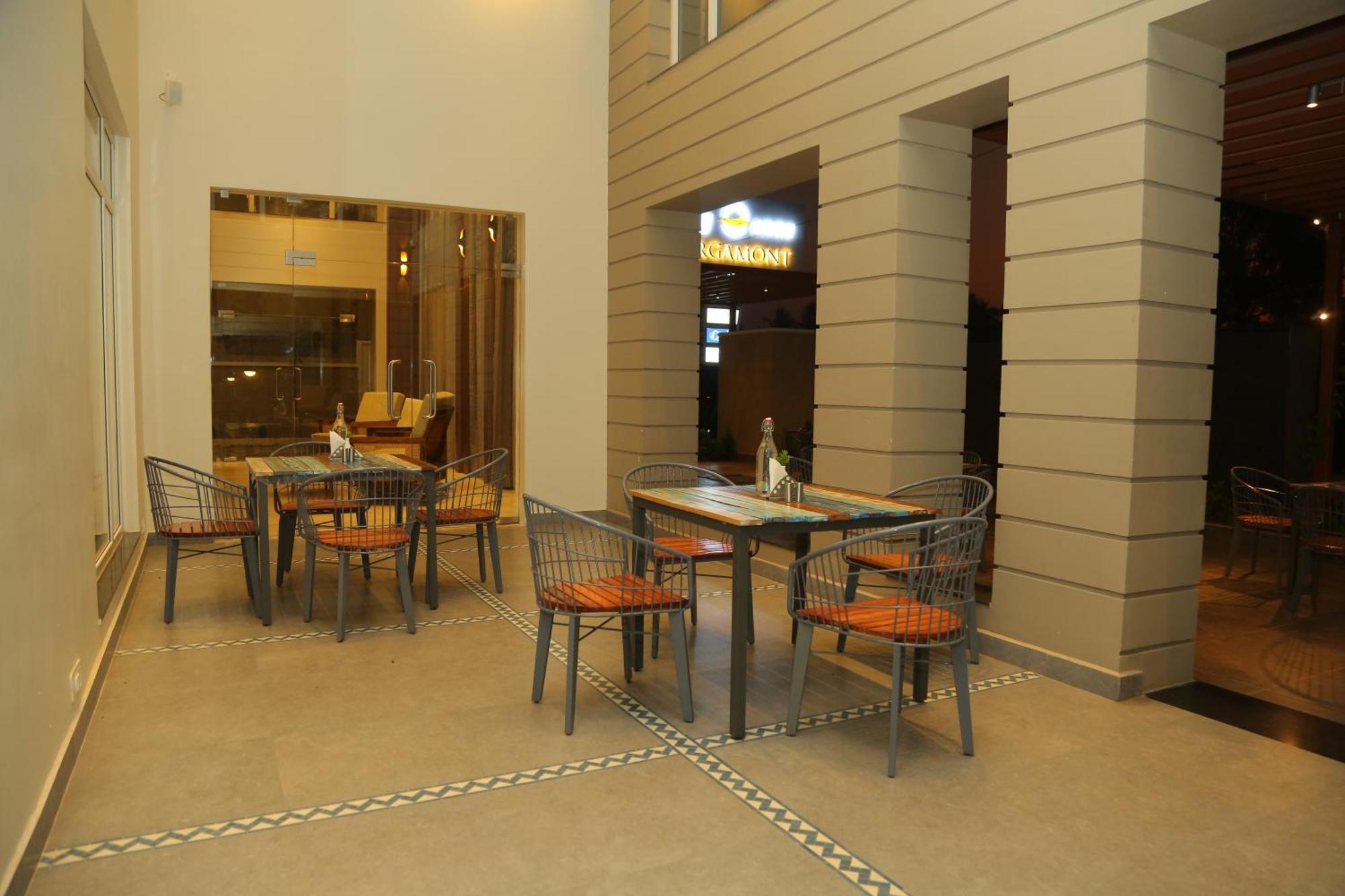 Misty Ocean - A Bergamont Group Of Hotel Kuilapalayam Ngoại thất bức ảnh