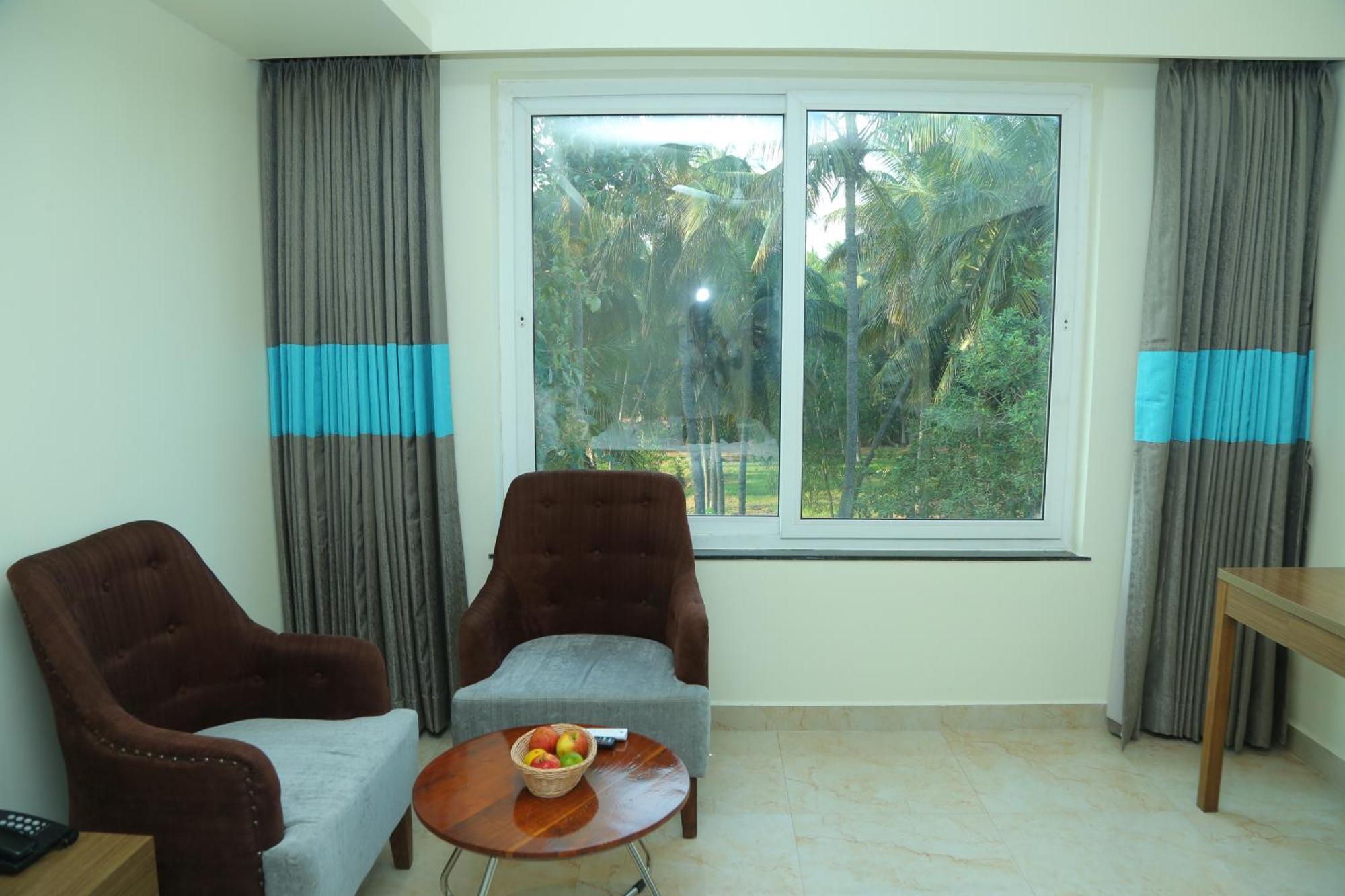 Misty Ocean - A Bergamont Group Of Hotel Kuilapalayam Ngoại thất bức ảnh